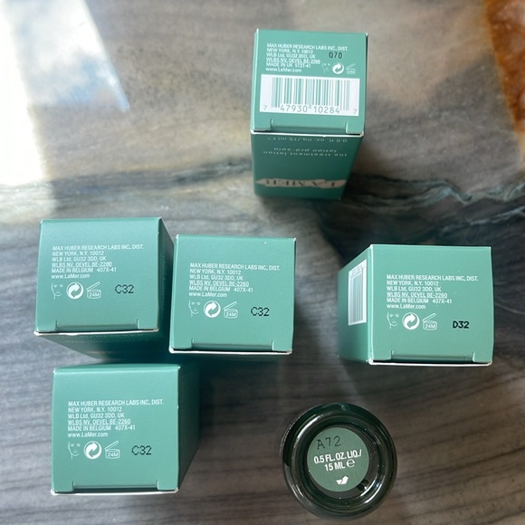 LA MER - The Treatment Lotion - 0.5 FL. OZ. - Picture 3 of 3